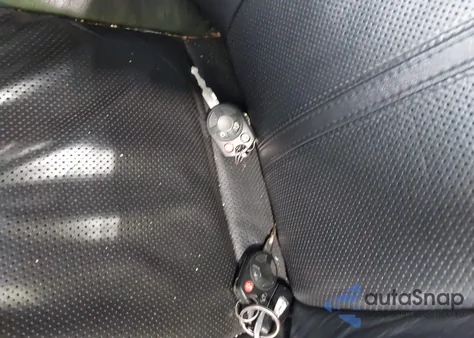 2011 Lincoln Mkz Hybrid z USA, uszkodzony, nr VIN 3LNDL2L34BR776141